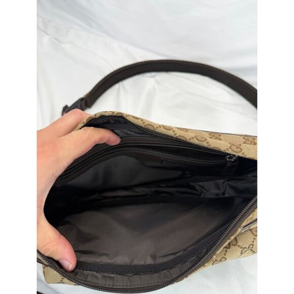 Gucci GG Canvas Large Sling Bag SPB-MS 357245 - Picture 10 of 13